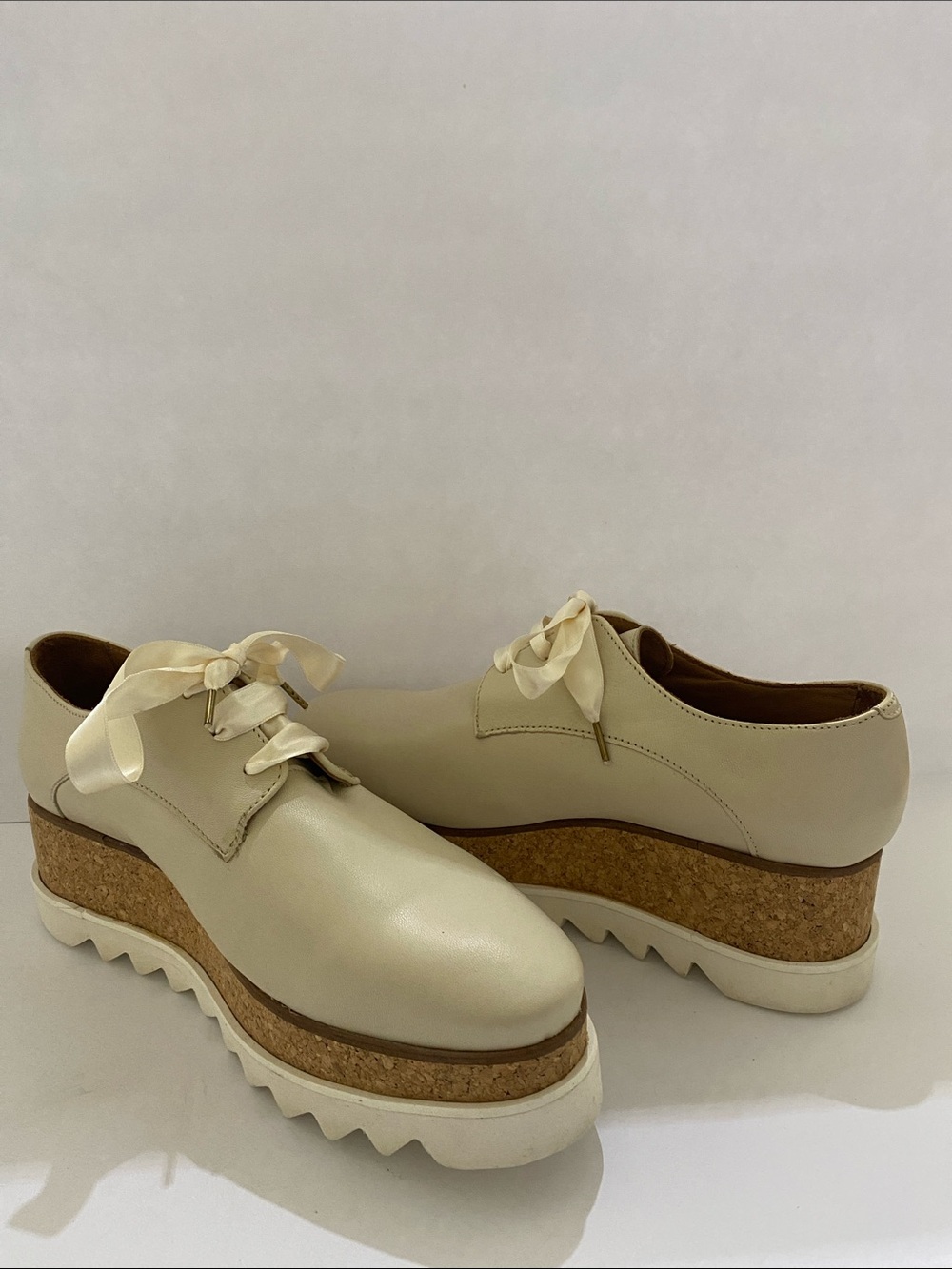 Trussardi Cream Platform Lace-Up Oxfords with Cork Midsole